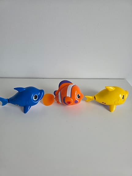 3 st simmande fiskleksaker för badkar