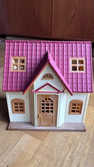 Sylvanian Families lekhus med figurer