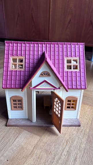Sylvanian Families lekhus med figurer