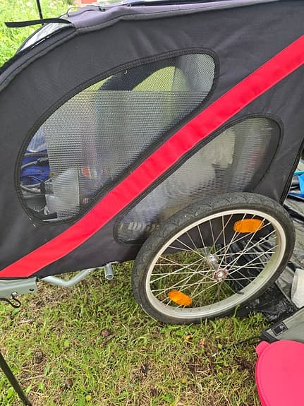 Cykelvagn svart/röd