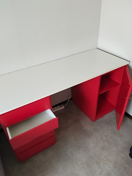 Skrivbord "Tore" IKEA