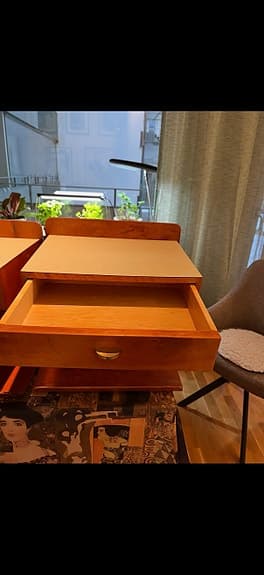 Säng bord från nk
