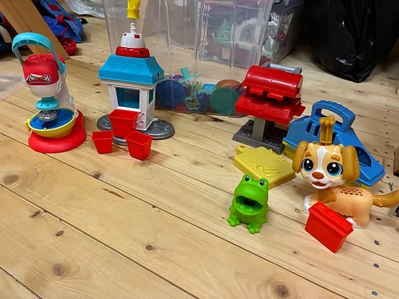 Leksakspaket med tillbehör Play-Doh.