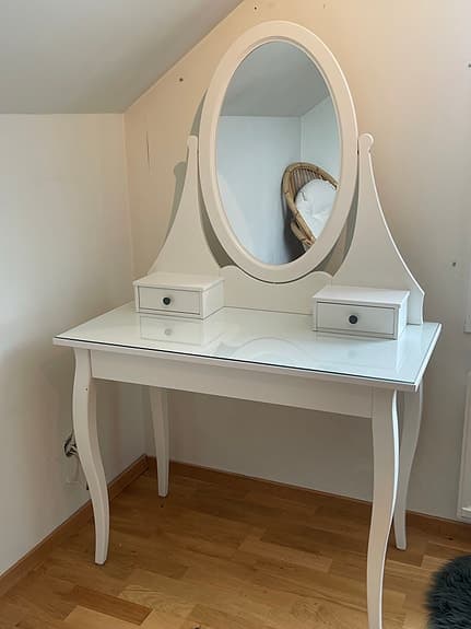 Sminkbord/ skrivbord