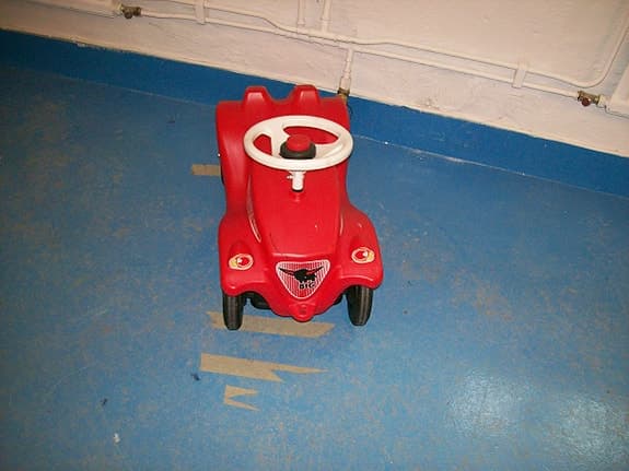 BIG Bobby Car röd gåbil