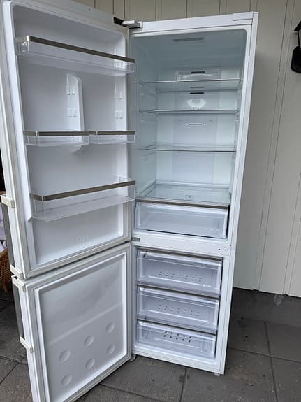 Samsung kombiskåp kyl och frys 357L