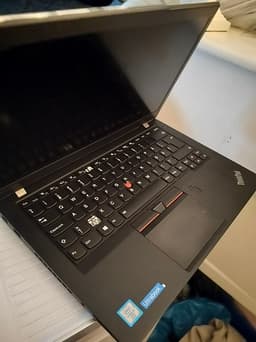 Lenovo ultrabook T460s - intel i7/512gb HDD/20gb ram
