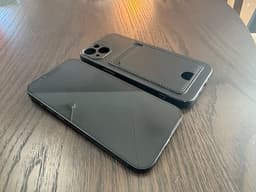 iPhone 13 256 GB svart