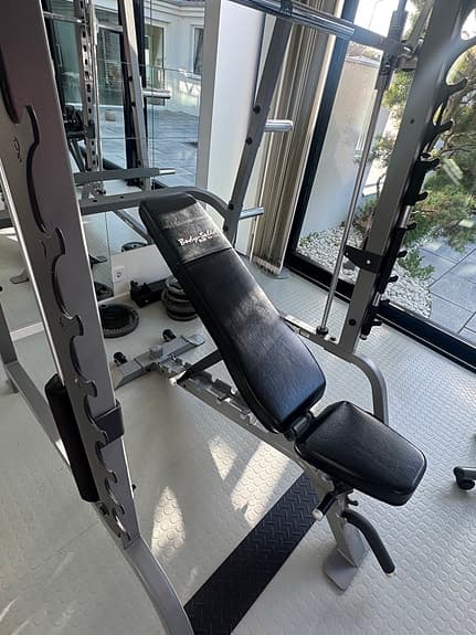 Bodysolid smithmaskin