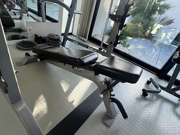 Bodysolid smithmaskin
