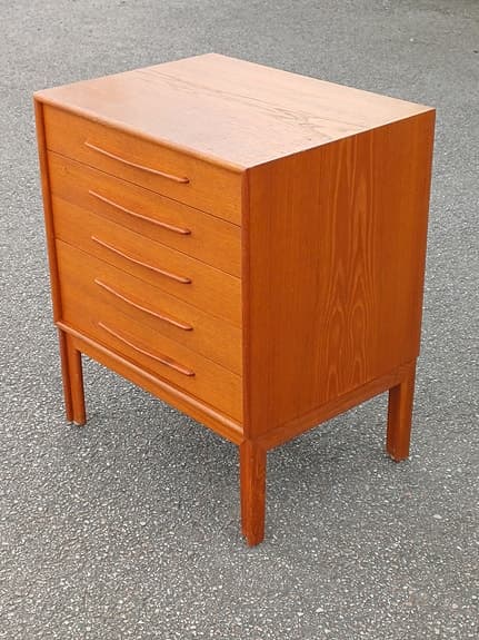 Byrå,Ek,Funkis,Design,Deco,Bjästa,Sweden