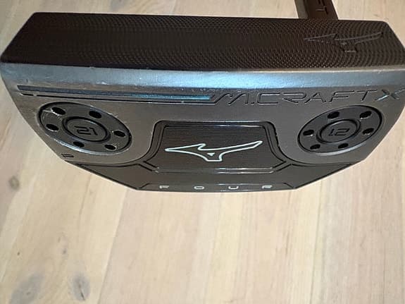 Mizuno M-Craft X P4 putter 36” med vikter!