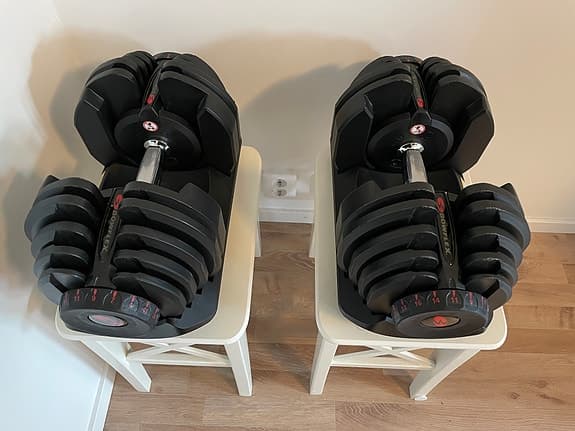 Bowflex Select Tech två stycken ställbara hantlar 4-41 kg vardera