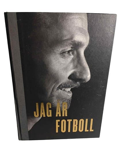 Jag är fotboll - Zlatan Ibrahimovic - Ny oläst - STOR BOK!