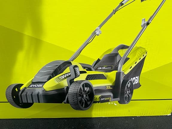 Ny Ryobi Elektrisk gräsklippare 1300W