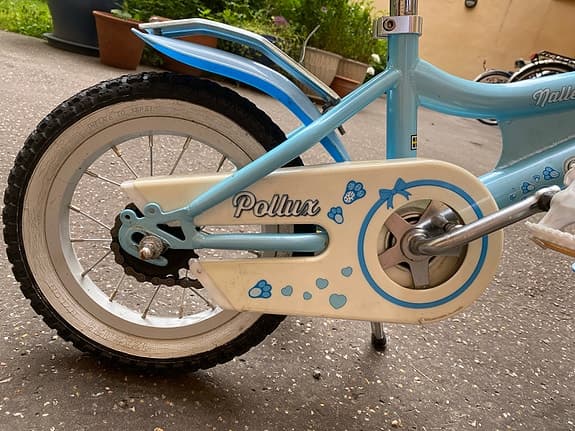 Gullig barncykel Pollux, 12” (+stödhjul)
