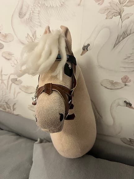 Handsydd käpphäst