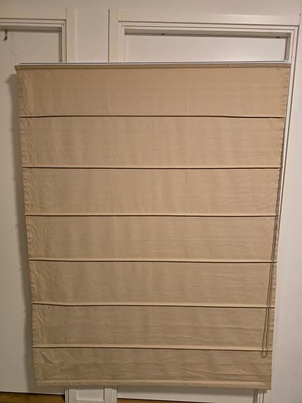 Fin hissgardin i beige linne-look (130x168 cm)