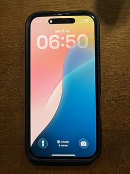 iPhone 16 128 GB olåst - mycket bra skick!