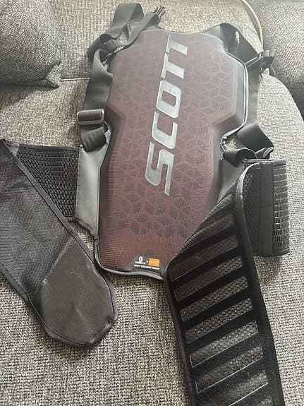 Scott Ryggskydd AirFlex Pro Svart