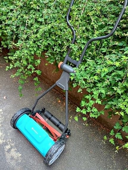 Gräsklippare Gardena 330 Classic