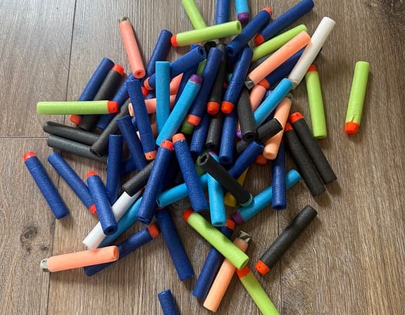 Nerf leksaksvapen med skott
