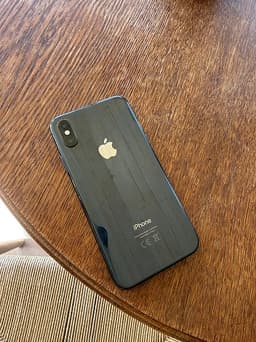 iPhone XS Svart