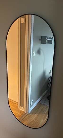 Jysk spegel väggspegel svart