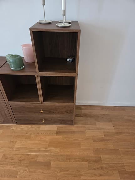 Eket och två  speglar