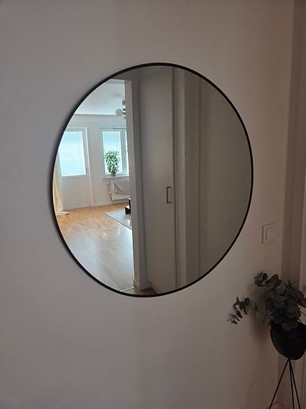 Eket och två  speglar