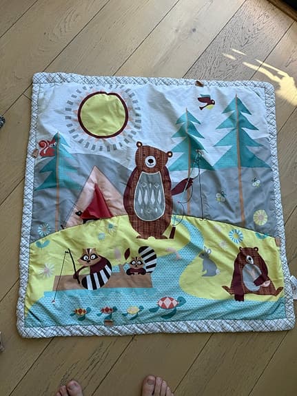 Skip Hop-babygym i serien Camping Clubs