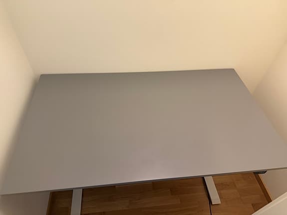 IKEA höj och sänkbar skrivbord (140x80)