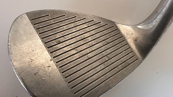 Cobra PUR wedge 54° med Lamkin-grepp