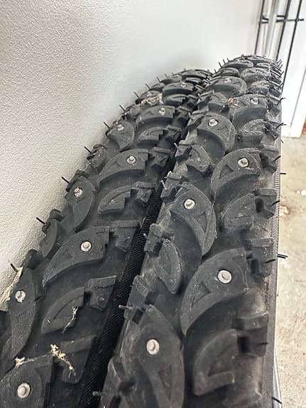 Dubbdäck Suomi Tyres winter W106, 47-622