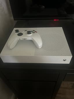Microsoft Xbox One vit spelkonsol