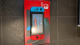 Nintendo Switch (2021)