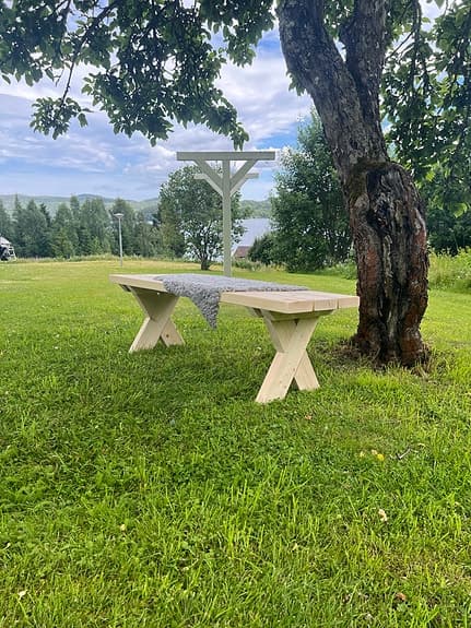 Rejäl bänk - efter kundens önskemål