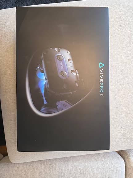 HTC Vive Pro 2 – Komplett kit, mycket lite använt