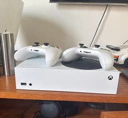 Xbox Series S spelkonsol vit
