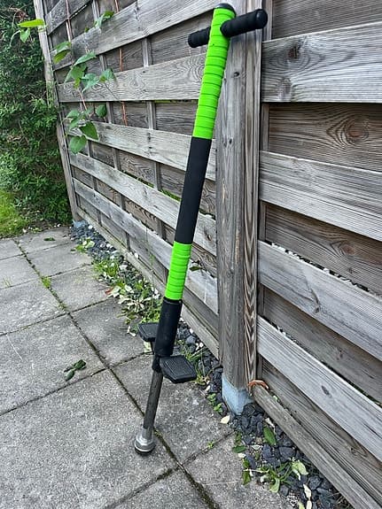 Hoppstylta för barn