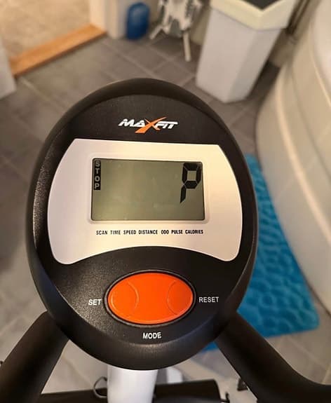 MaxFit crosstrainer vit/svart