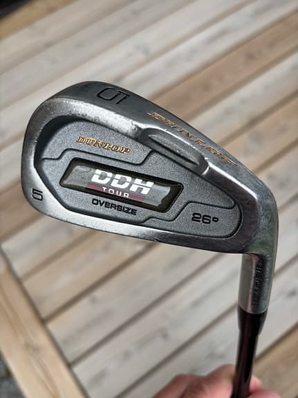 Järnset golfklubbor 4–9 + PW