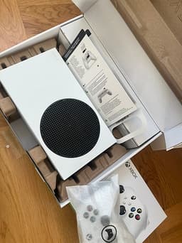 Xbox Series S 512 GB: helt ny + extra originalkontroll