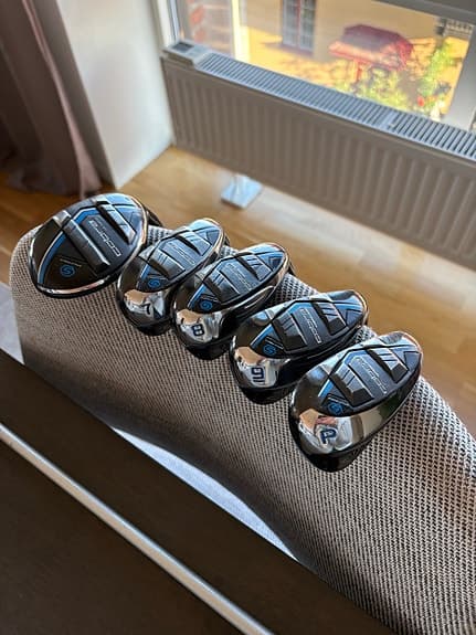 Cobra T-Rail Combo golfklubbor 5–PW