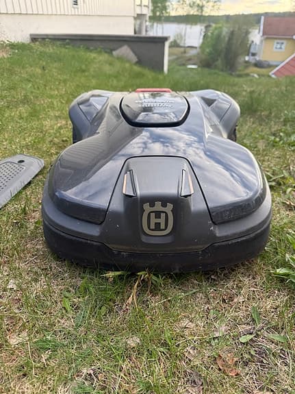 Husqvarna Automower 415X robotgräsklippare