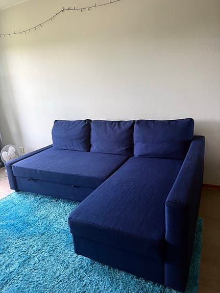 Ikea bäddsoffa mörkblå