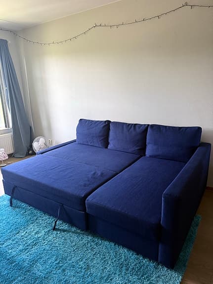 Ikea bäddsoffa mörkblå
