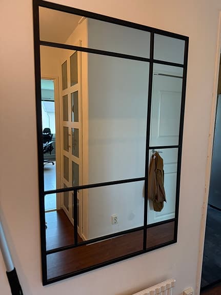 Stor svart spegel Ellos Kicki 120x80 cm