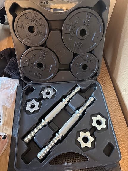 Domyos hantelset 20 kg + Crivit fotvikter och träningsbänk