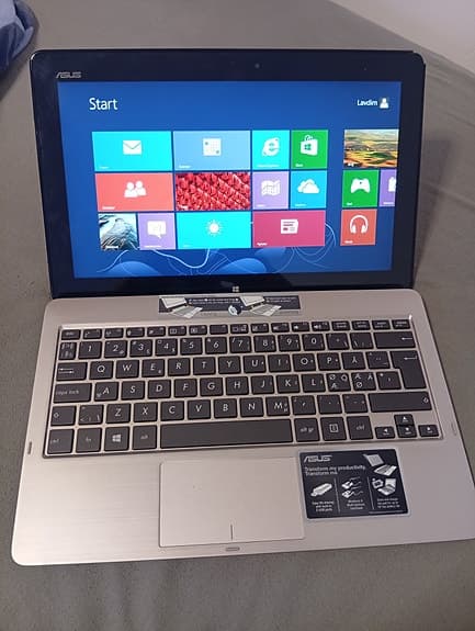 Asus Transformer Book Flip 12"